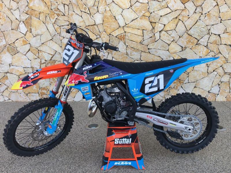 ktm-125-sx-2020-2F9854929-B5E5-8F6A-A3C1-780B0FA2AD48.jpg