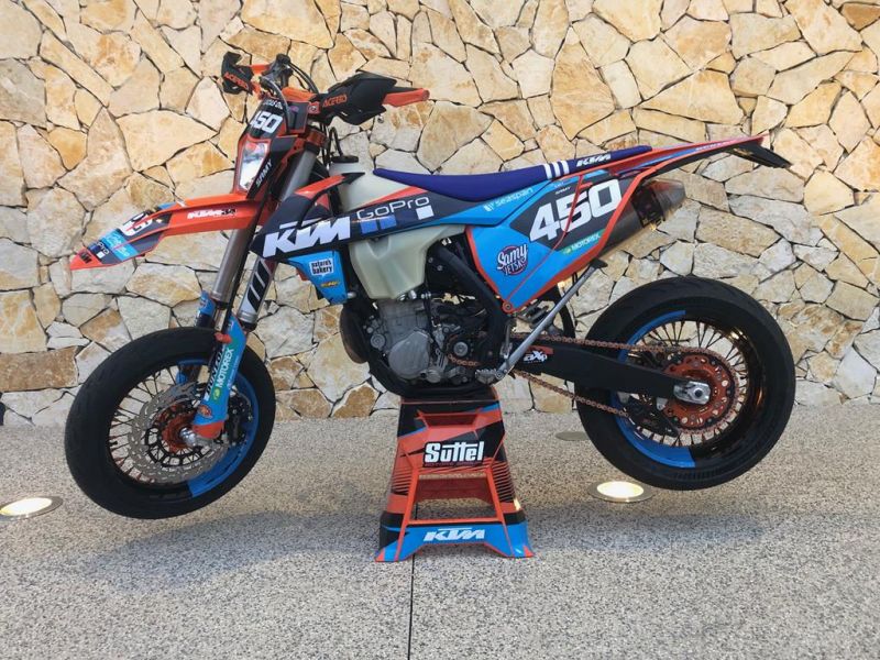 ktm-450-excf-2019-sm-59FA35D83-0F4C-05B3-0D47-24C094D09C37.jpg
