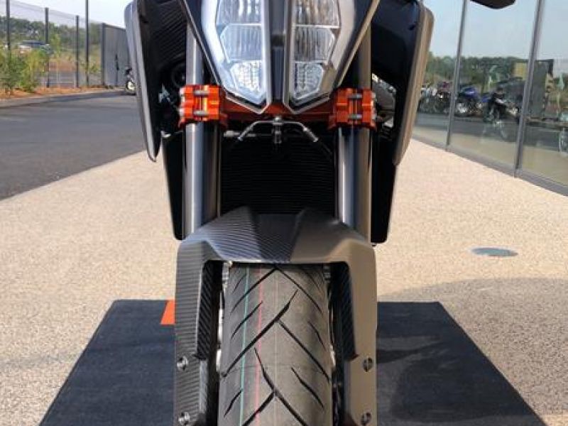 ktm-790-duke-2019-10AEC2DA2F-0660-DB10-D9F2-66233C94B504.jpg