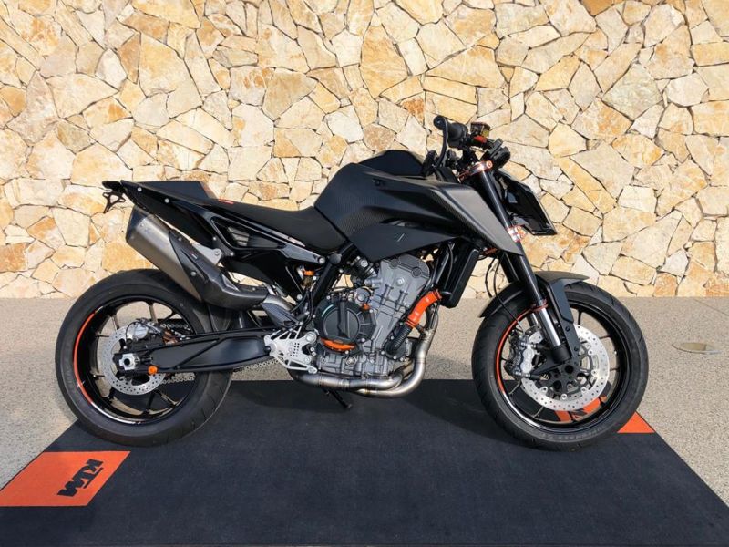 ktm-790-duke-2019-2ED211512-000D-8492-AD63-E334C5E81C59.jpg