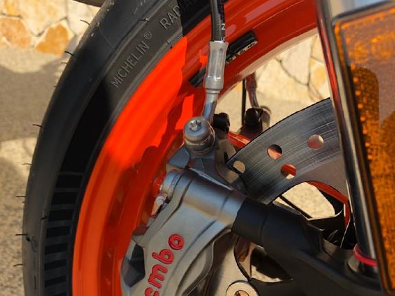 ktm-890-duke-r-2020-55913A2E7-4567-4259-51F8-A6B24D19008A.jpg