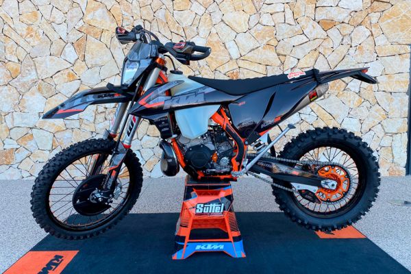 ktm-300-tpi-erzbergrodeo-2020-01BCE5AC70-F9AE-8795-962B-BF8EC9C2C15D.jpg