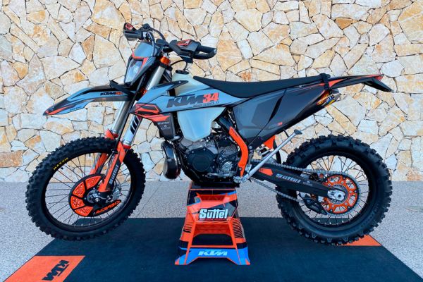 duke-ktm-390-2020-01-021F8B6181-E886-9AE4-9F55-054C403510C5.jpg