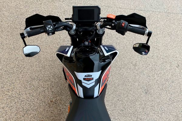 duke-ktm-390-2020-054037F3DB-2606-F489-43EA-F90525A55AC6.jpg