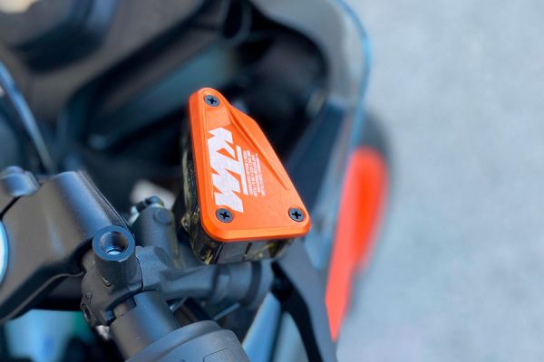 ktm-125-rc-2020-0843710CF9-D2B2-E220-1471-6600AD909200.jpg