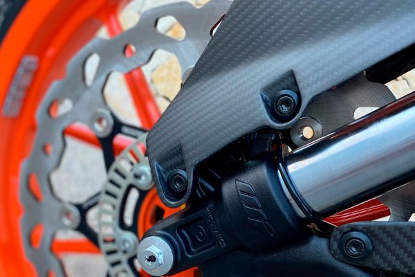 ktm-125-rc-2020-1380C62C71-24EC-E8CA-4A31-7D97853B3A74.jpg