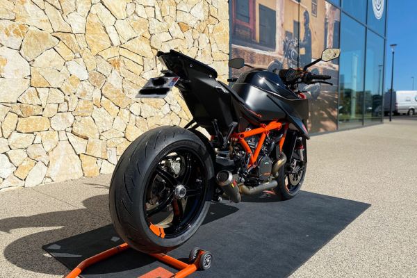 ktm-1290-super-d-r-2020-046FB01765-71DD-E5B4-73FD-F93D0E884B1A.jpg