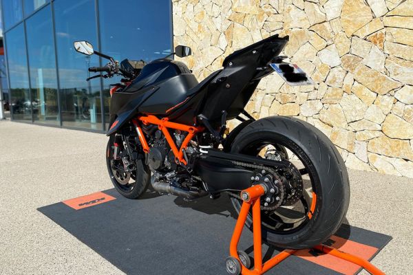 ktm-1290-super-d-r-2020-06CE05AA40-8151-610E-454D-6F4BA046C54E.jpg
