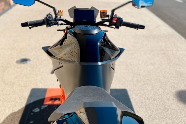 ktm-1290-super-d-r-2020-1363369FCD-0656-94F4-7EB1-9ECC734480C0.jpg