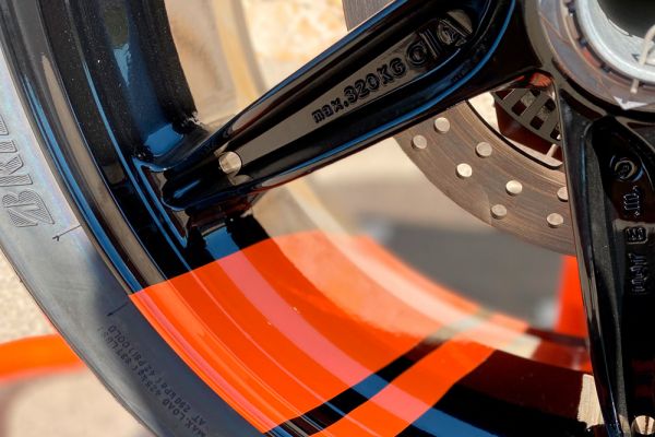 ktm-1290-super-d-r-2020-14DBCA02D0-C689-05AF-384C-93A08B42AC0C.jpg