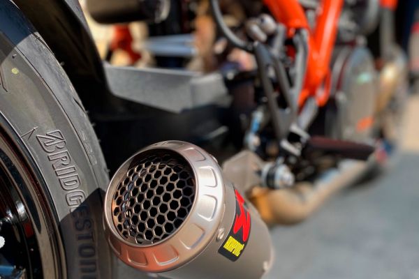 ktm-1290-super-d-r-2020-156A309015-8738-6060-E071-357295D2174B.jpg