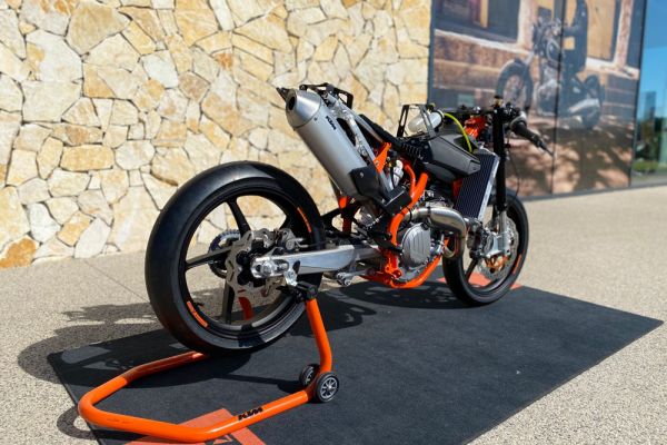 ktm-rc4r-2020-0717D4E85E-186D-7D2B-61C0-8A7193C930A2.jpg