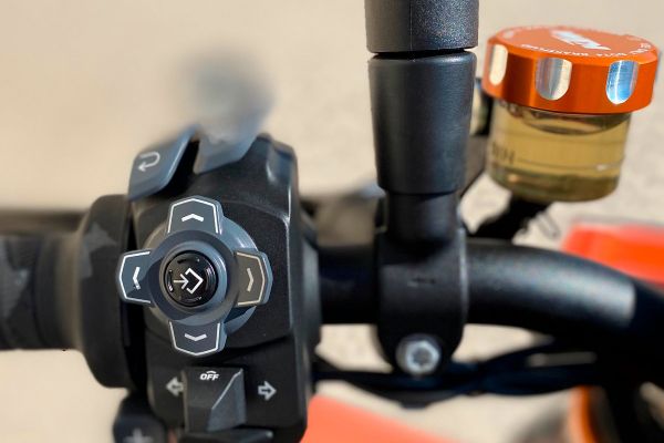 ktm-1290-sdr-2020-113157E8C1-A1F0-17D9-929D-D39061C0CD90.jpg