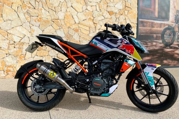 ktm-125-duke-2020-03D7F5750A-2151-1462-4B49-3AFF6E6F718E.jpg