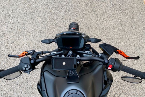 ktm-790duke-2020-104DD9F6FF-C23B-5A12-6733-41156BCD4CD2.jpg