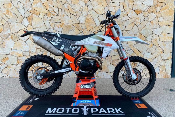 ktm-350-excf-six-days-2021-01590F9AE2-FEAA-5424-6C2C-0506ABB30816.jpg