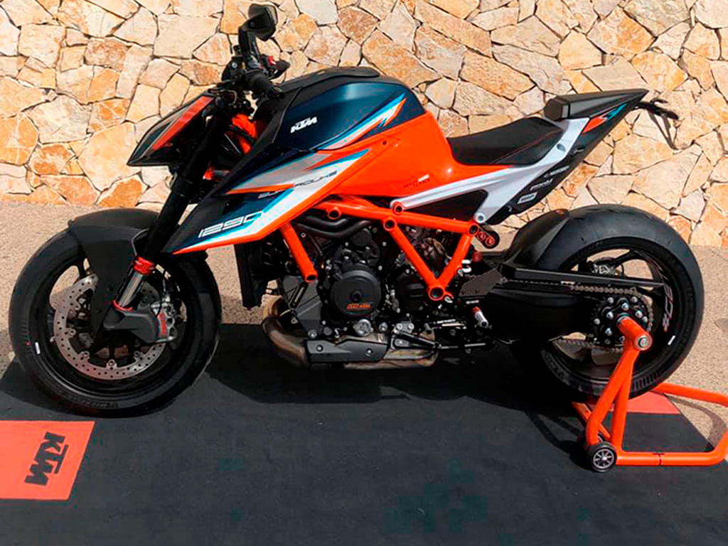 KTM 1290 SUPERDUKE RR 2021