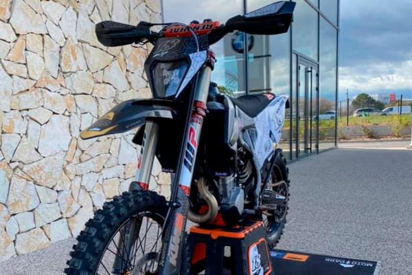 ktm-500-exc-f-2021-0668AB1C23-D39D-2742-89A5-020C52612C5E.jpg